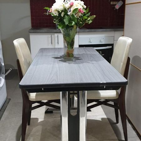 Jolie Appartement Avec 2 Chambres Partagees Paris Ngoại thất bức ảnh