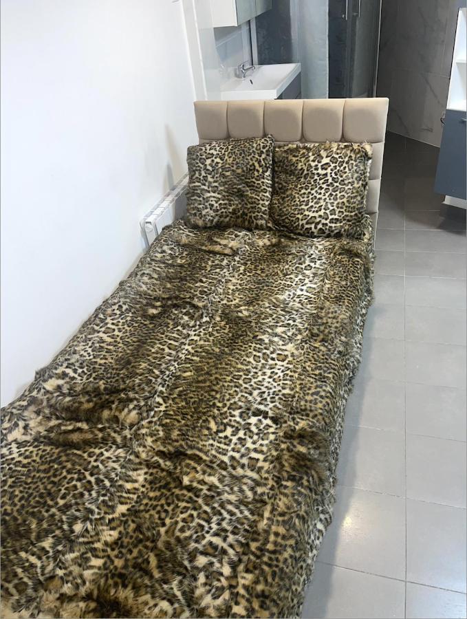 Jolie Appartement Avec 2 Chambres Partagees Paris Ngoại thất bức ảnh